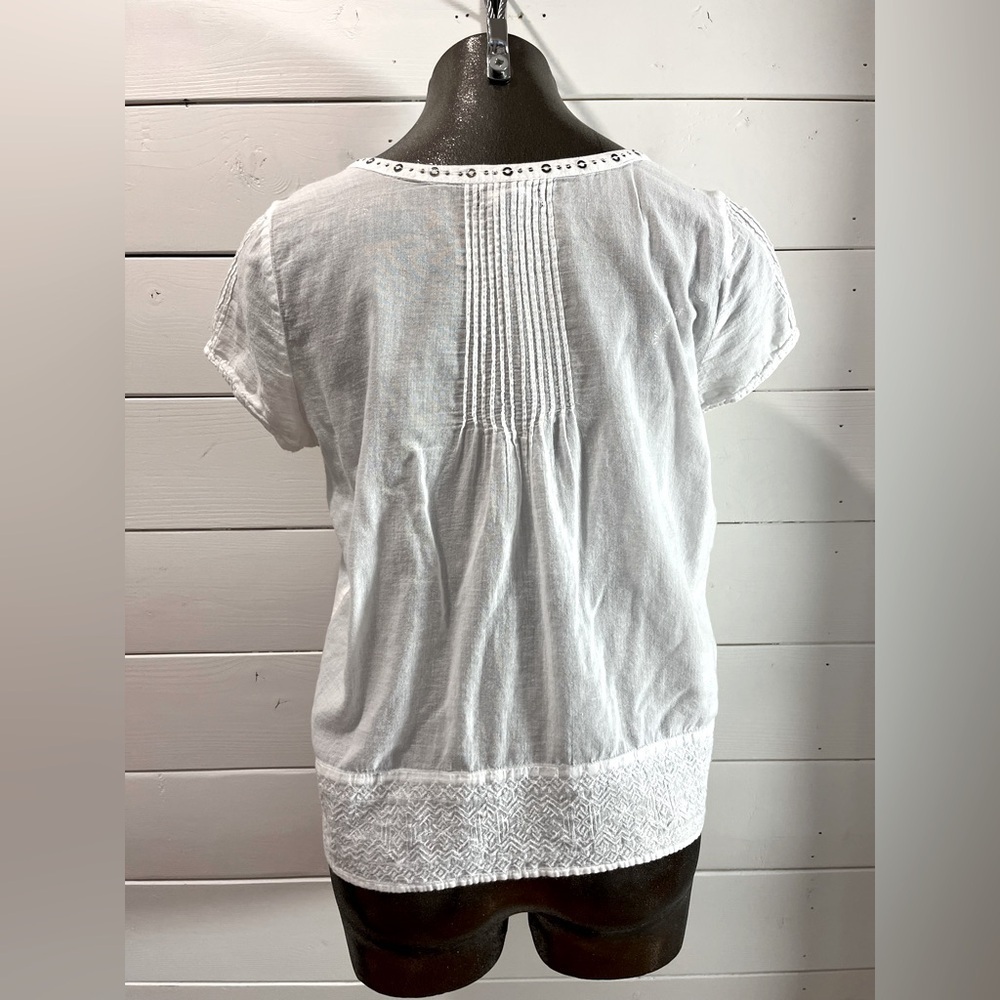 GAP – Y2K white embroidered blouse – Size XS - Picture 11 of 13
